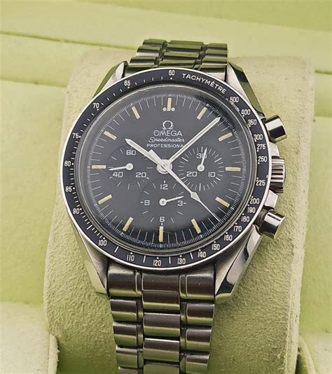 omega speedmaster 861 movement